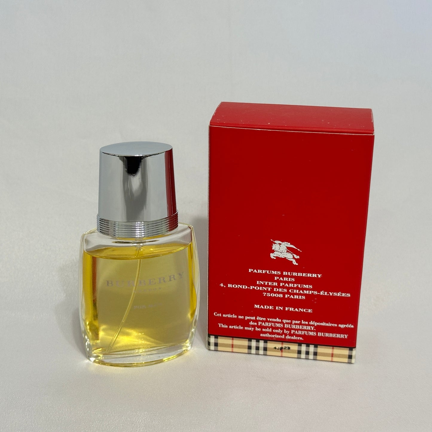 USED Vintage - Burberry classic for men 1.0 fl.oz / 30 ml eau de toilette spray