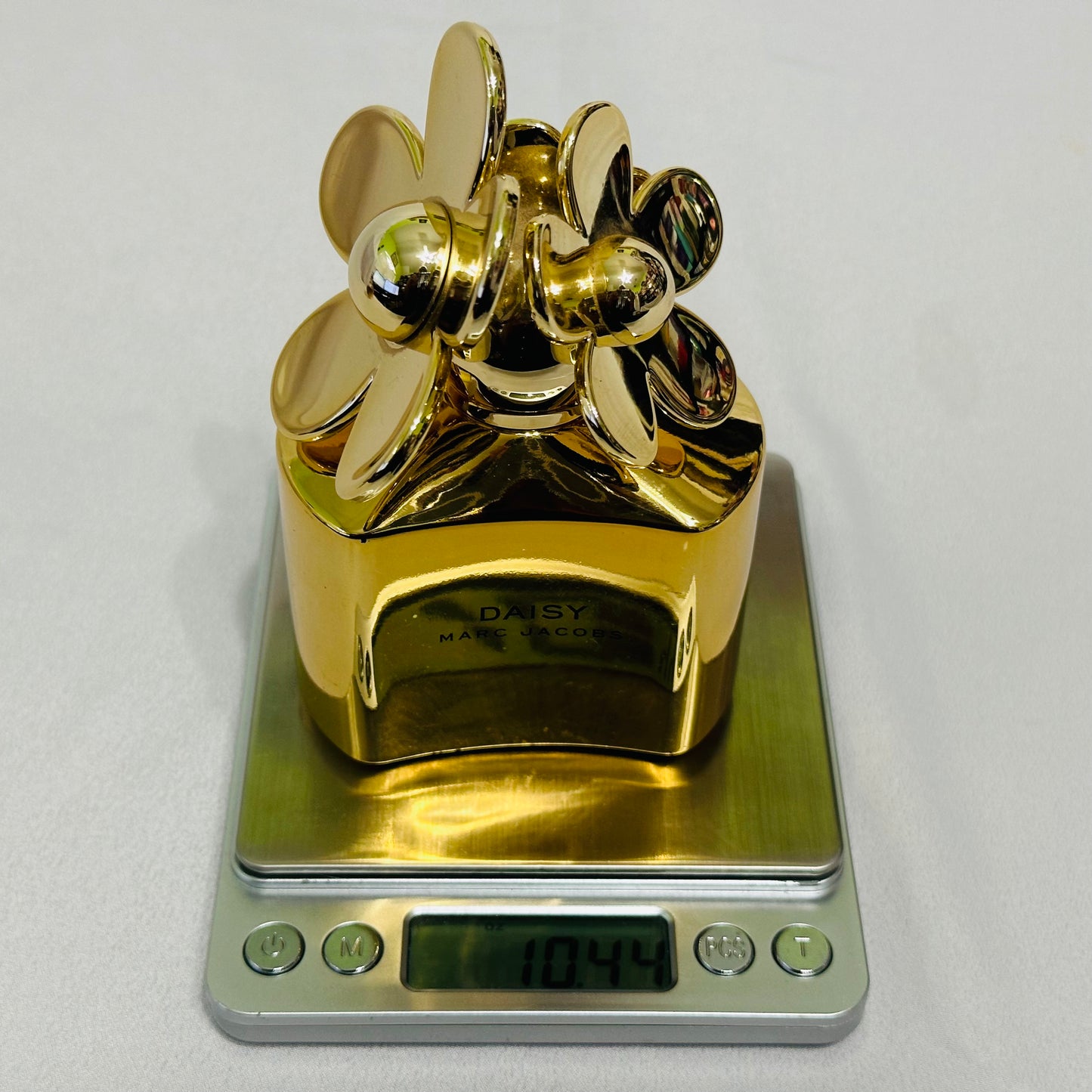 Vintage: Daisy Golden Edition Marc Jacobs Women 3.4 oz / 100 ml EDT spray - NoBox