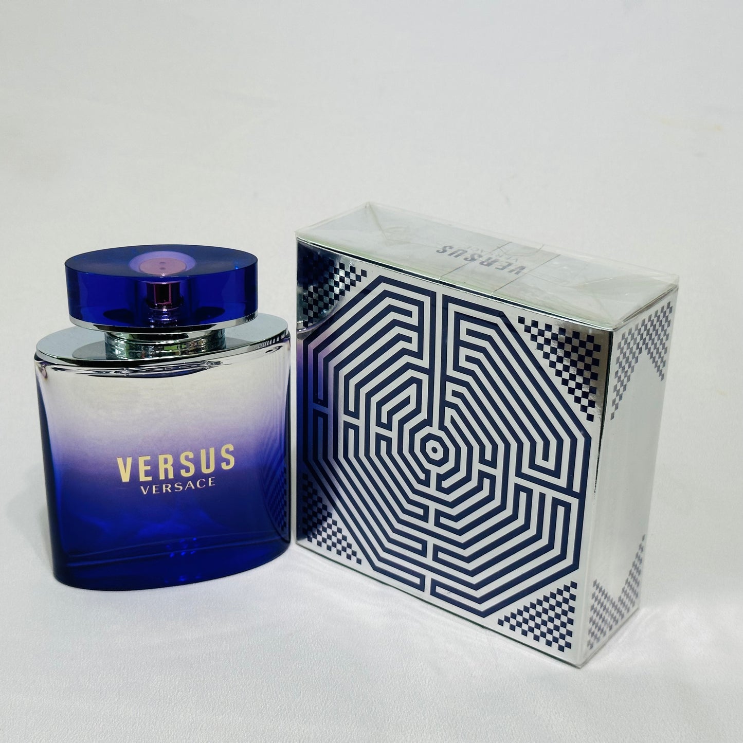 Versace Versus by Versace women 3.4 fl.oz / 100 ml eau de toilette spray