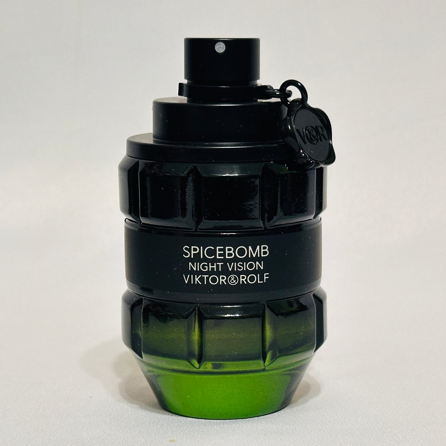 Spicebomb Night Vision by Viktor & Rolf for Men 1.7 fl.oz / 50 ml Eau De Toilette Spray