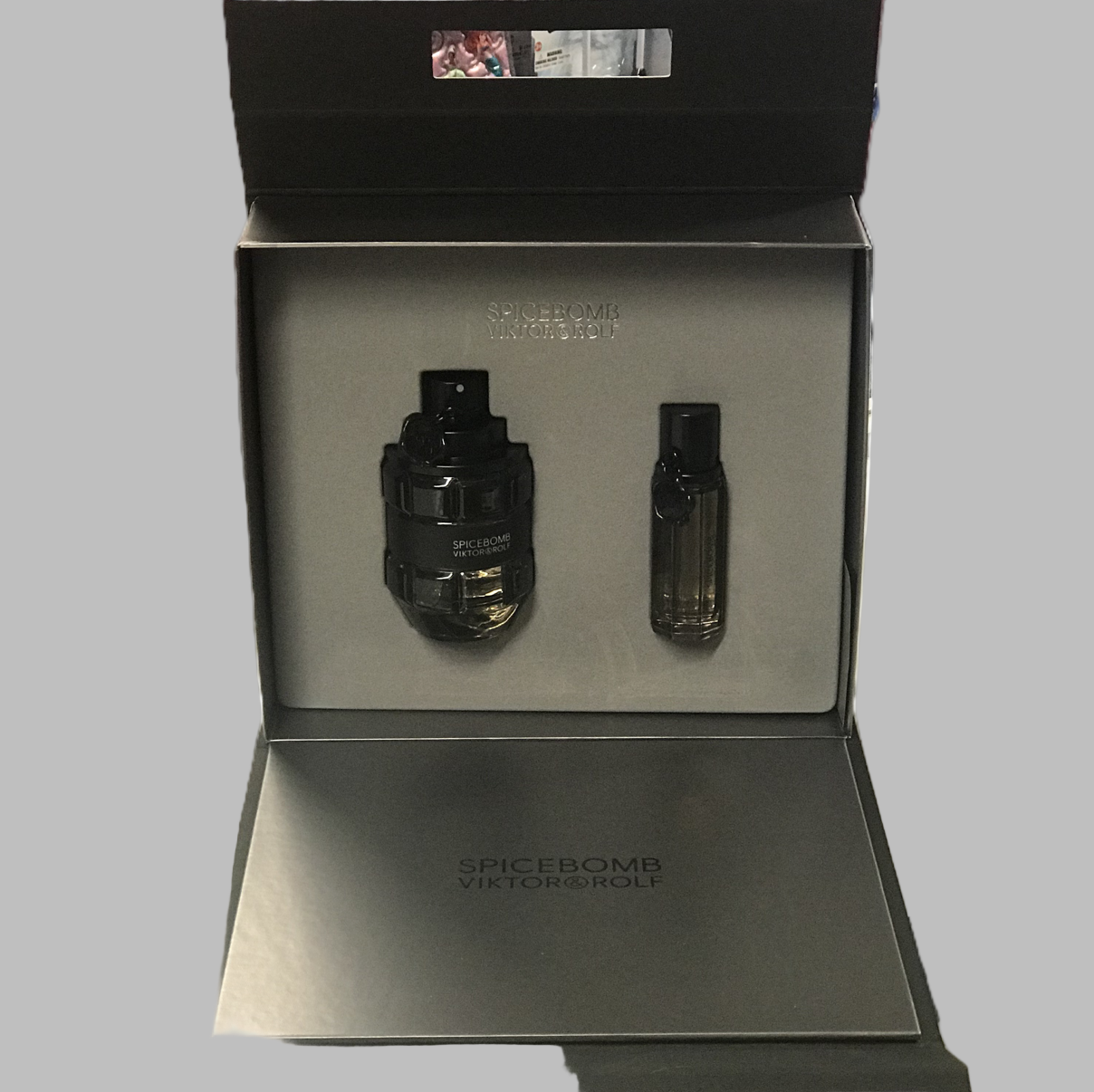 vintage: Spicebomb by Viktor & Rolf 2 Bottles Men Set, 3.04 + 0.68 oz eau de toilette spray
