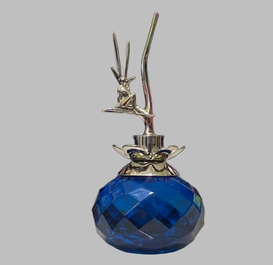 Vintage in open box: Ferrie Van Cleef & Arpels Women 3.3 oz eau de parfum spray