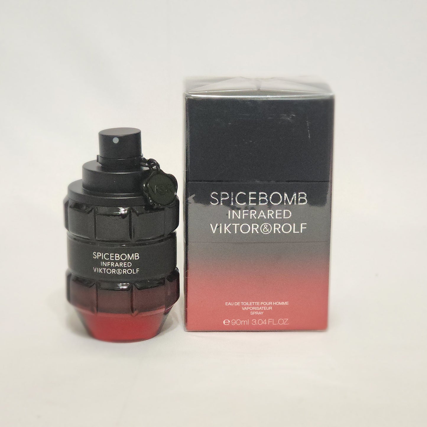 Spicebomb Infrared by Viktor & Rolf for men 3.04 fl.oz / 90 ml Eau De Toilette spray