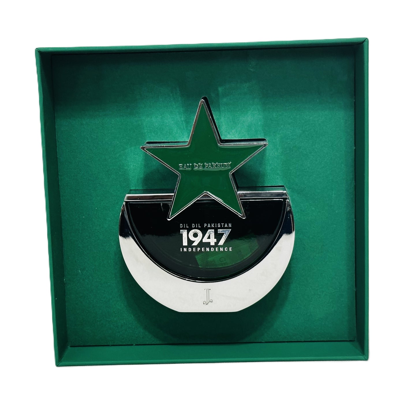 Dil Dil Pakistan 1947 Independence by J. Junaid Jamshed 3.4 fl.oz / 100 ml Spray