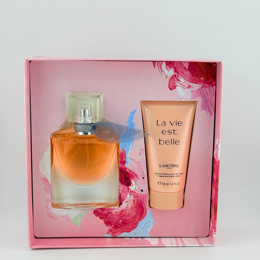 La Vie Est Belle Lancôme 2Pcs Woman Set, 1.0 eau de parfum spray + Lotion