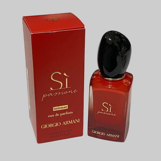 Si Passione Intense by Giorgio Armani Women 1.0 oz eau de parfum spray