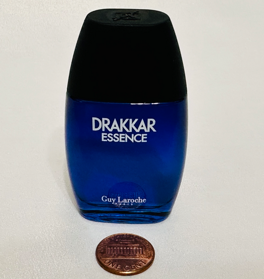 Drakkar Essence by Guy Laroche Men 0.5 fl.oz / 15 ml eau de toilette, splash - NoBox