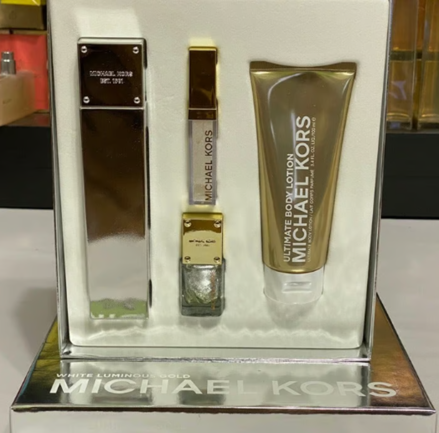 White Luminous Gold by Michael Kors for Women - 4 Pc Gift Set 3.4oz EDP Spray, 0.17oz Lip Luster, 0.3oz Nail Lacquer, 3.4oz Ultimate Body lotion