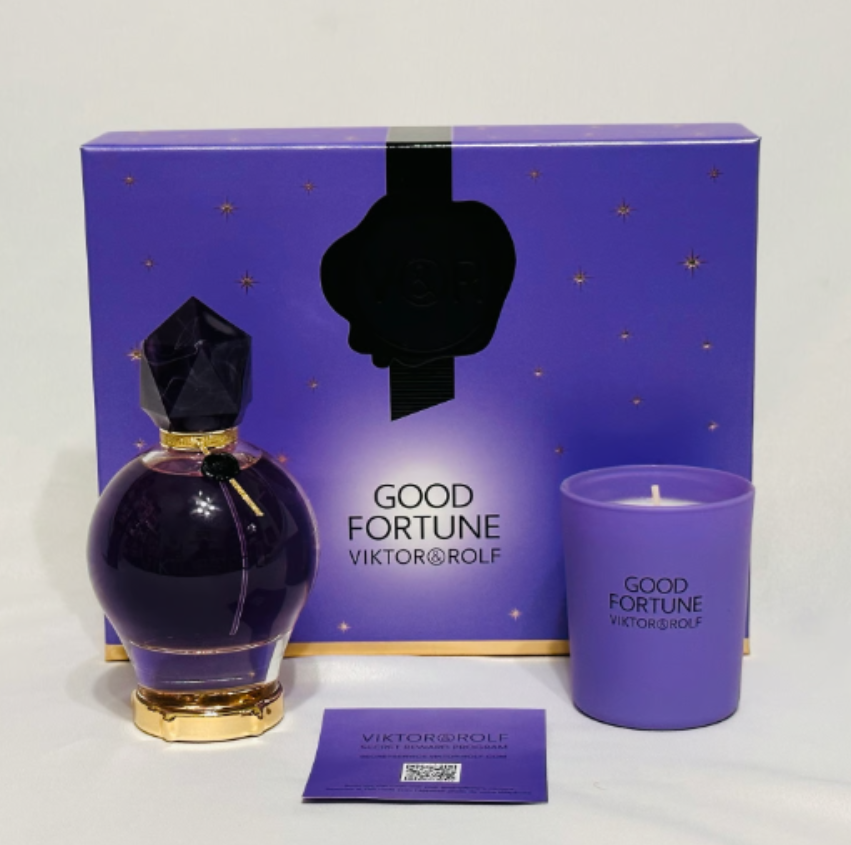 Viktor & Rolf Good Fortune Women Gift Set (3.4 oz EDP & 2.4 oz Scented Candle)